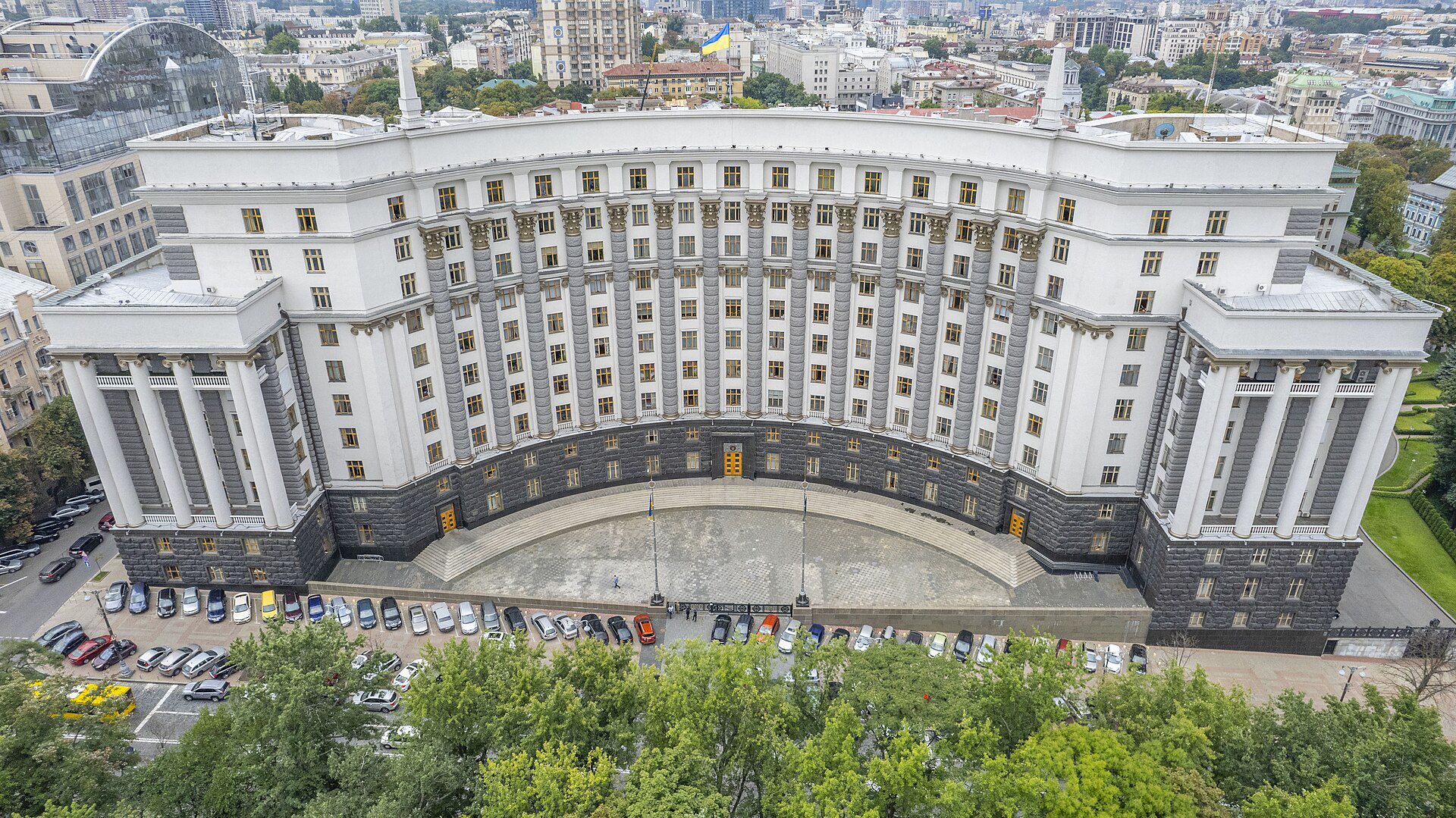КМУ підтримав законопроєкти про штрафи та кримінальну відповідальність у сфері відходів