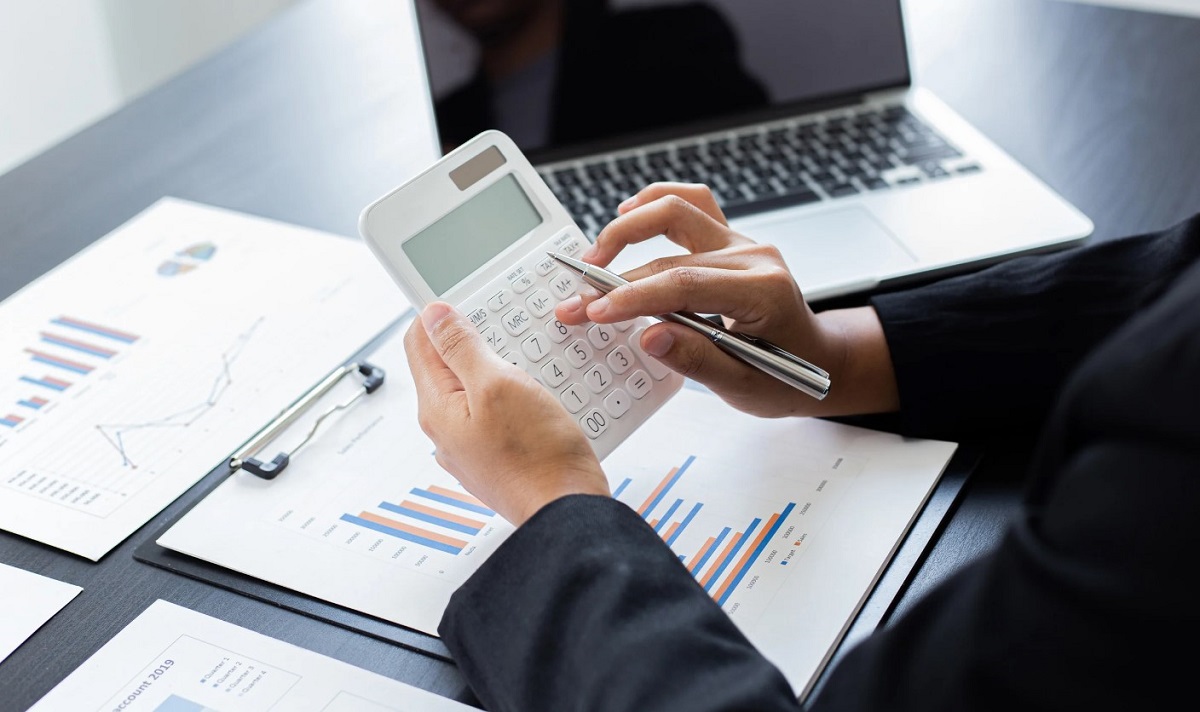 Кампанія декларування-2025 стартує за місяць: як підготуватися та що перевірити публічним службовцям