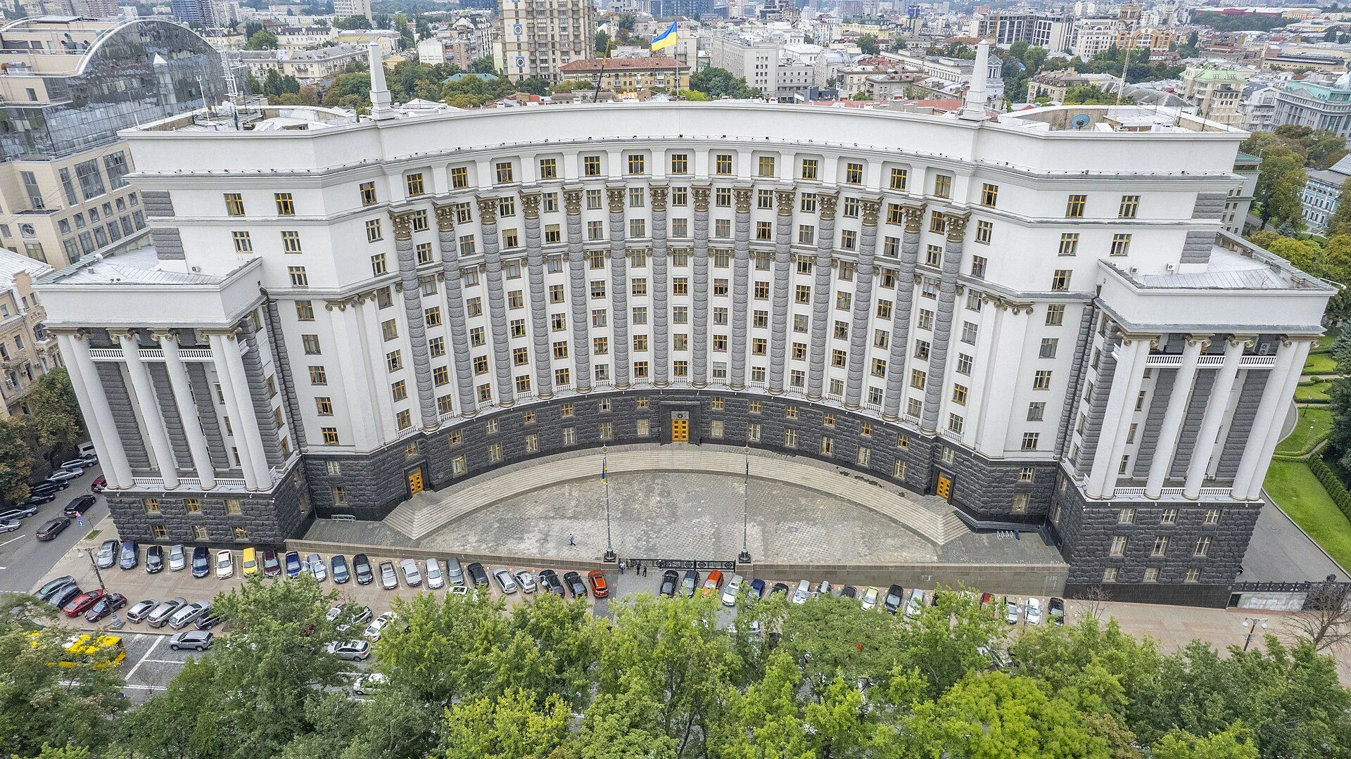 КМУ запустив експеримент із реорганізації закладів профосвіти та закупівлі освітніх послуг за кошти місцевого бюджету