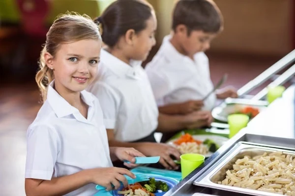 Уряд ухвалив Стратегію реформування системи шкільного харчування до 2027  року
