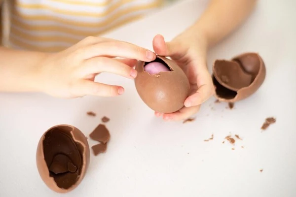 Безпечна радість: що потрібно знати про іграшки всередині харчового продукту